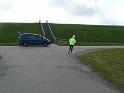 315 rechtsaf de IJsdijk op (svp let op verkeer!)
